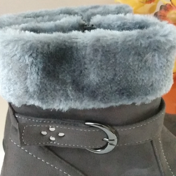 ALPINE WOODS GRAY SHORT FUR ANKLE BOOTS SIZE 8 NWOT - Picture 5 of 12